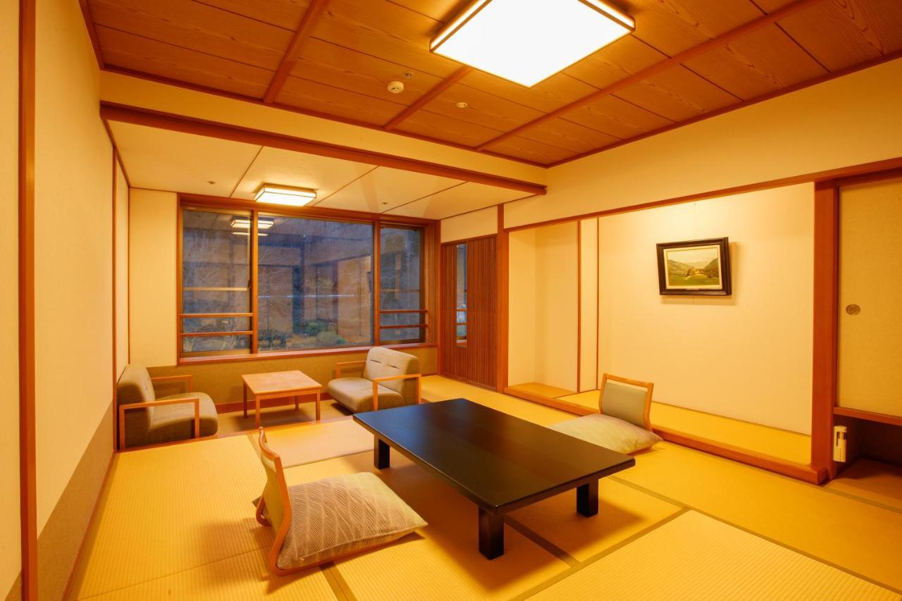 Oushuku Onsen Choeikan Shizukuishi Exterior foto
